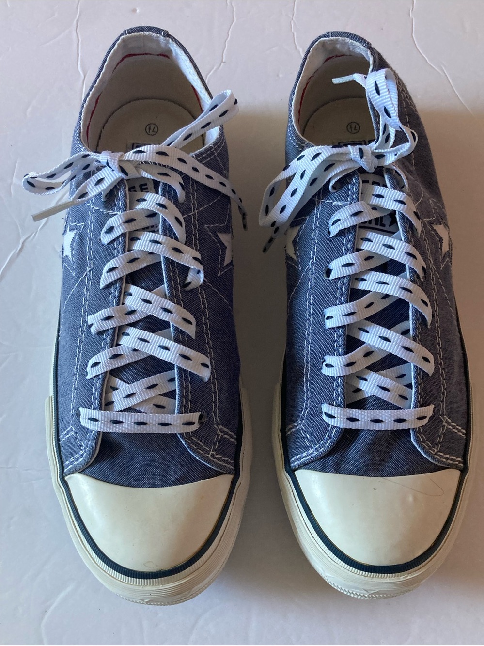 Converse One Star women’s SZ 7.5 Denim Sneaker like NEW